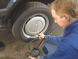 Luftdruck am Reifen