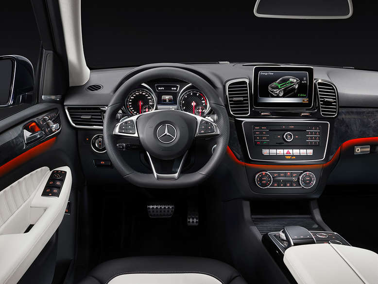 Mercedes GLE, Innenansicht, Cockpit, 2015, Foto: Daimler