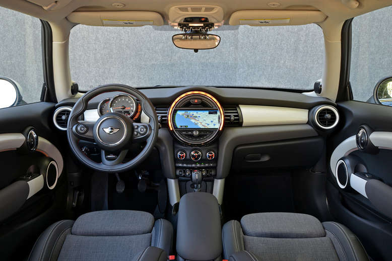 Mini Cooper, Innenansicht, Cockpit, 2014, Foto: BMW AG