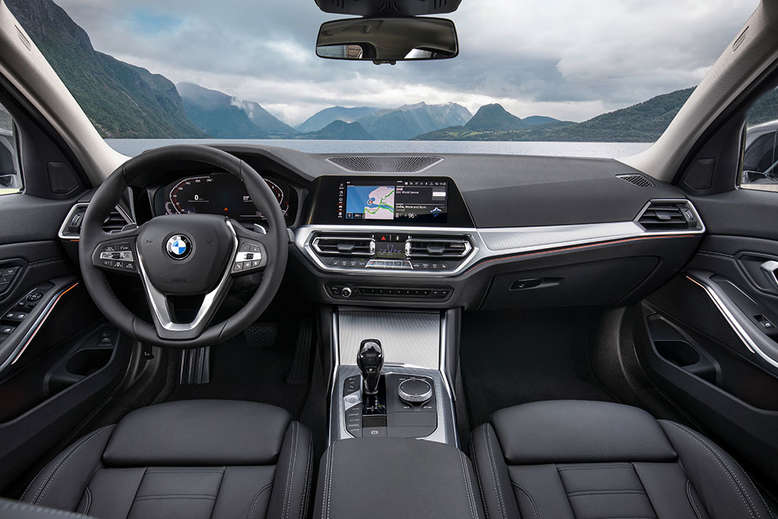 BMW 3er Limousine, Cockpit