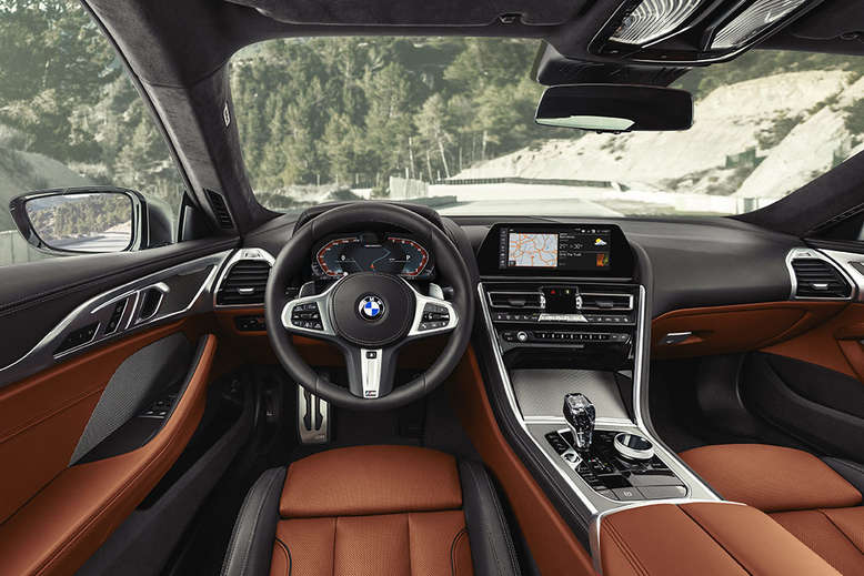 BMW 8er Coupé, Cockpit