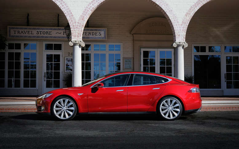 Tesla Model 2, Seitenansicht, 2013, Foto: Tesla Motors