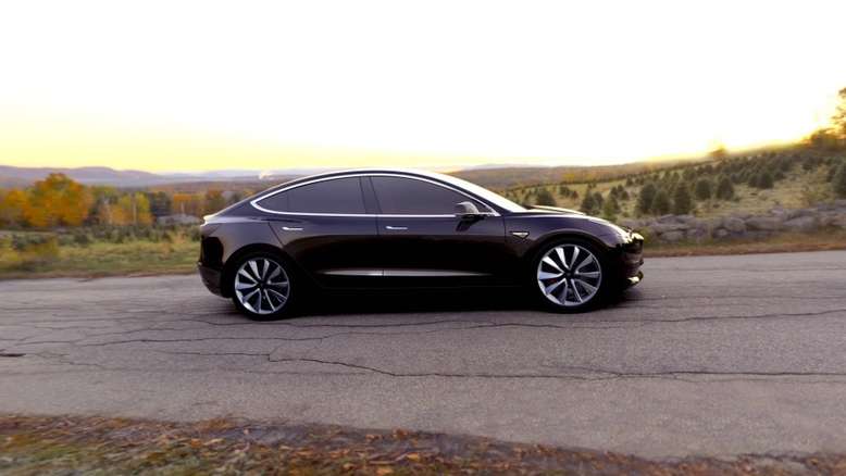 Tesla Model 3, Seitenansicht, 2016, Foto: Tesla