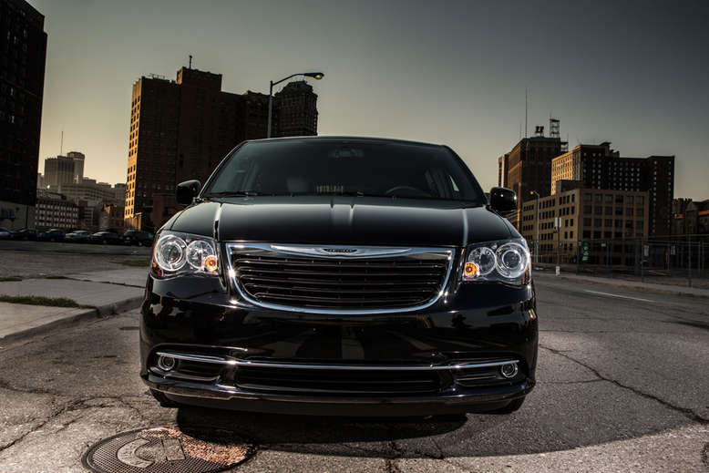 Chrysler Town and Country, Frontansicht, 2013, Foto: Chrysler