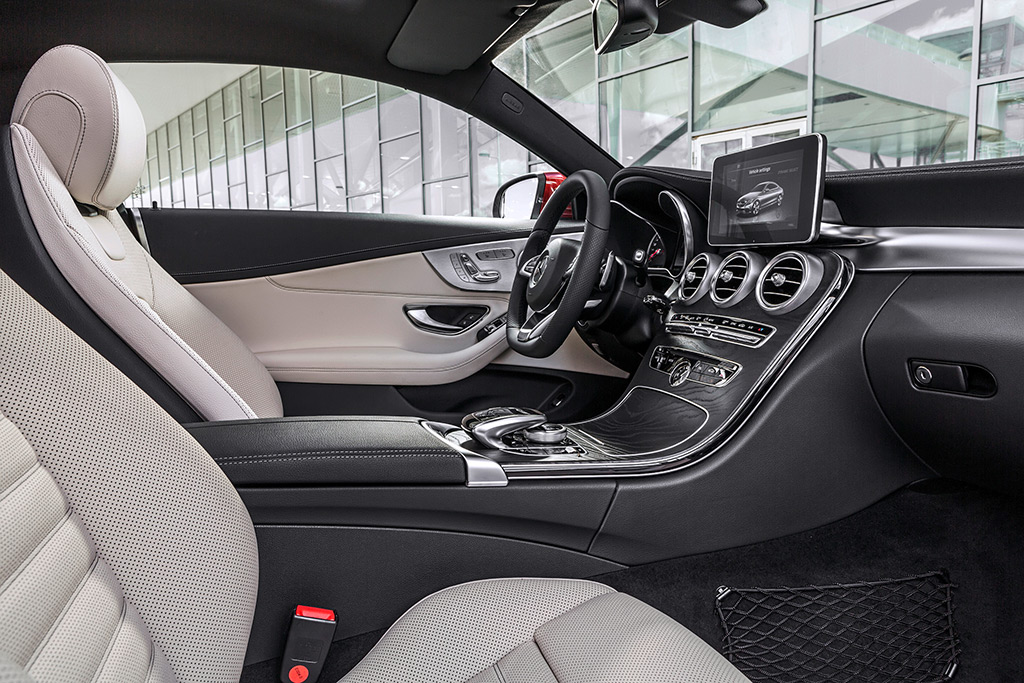 Mercedes-Benz C-Klasse Coupé, Innenraum / Cockpit, 2015, Foto: Mercedes-Benz