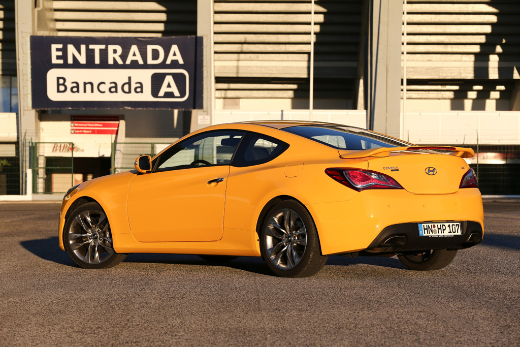 Hyundai Genesis Coupé