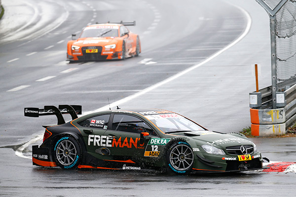 Robert Wickens feiert Start-Ziel-Sieg auf dem Norisring