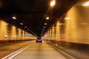 Autotunnel