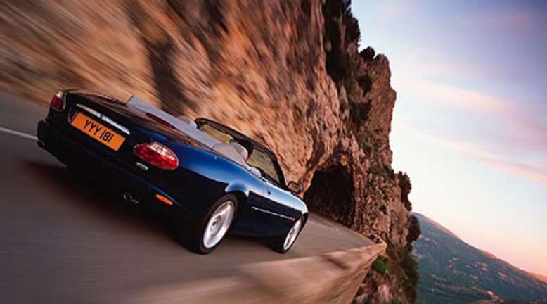 XK8, 1996, Foto: Jaguar Land Rover