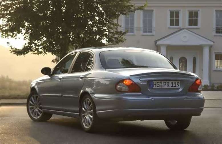 X-Type, 2003, Foto: Jaguar Land Rover