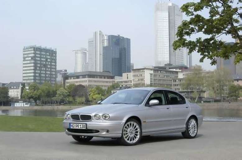 X-Type, 2003, Foto: Jaguar Land Rover