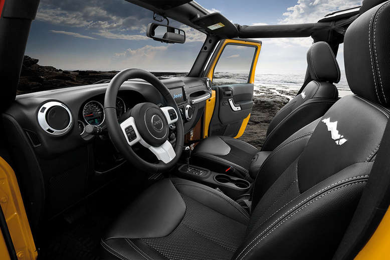 Jeep Wrangler X, Innenansicht, Cockpit, 2015, Foto: Jeep