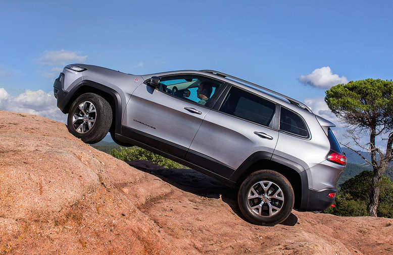 Jeep Cherokee Trailhawk, Seitenansicht, 2014, Foto: Chrysler Group LLC