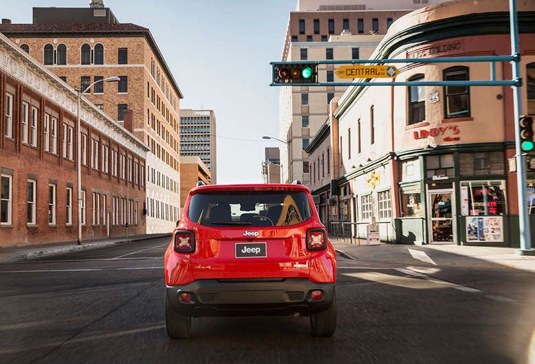 Jeep Renegade Lattitude, Heckansicht, 2014, Foto: Jeep