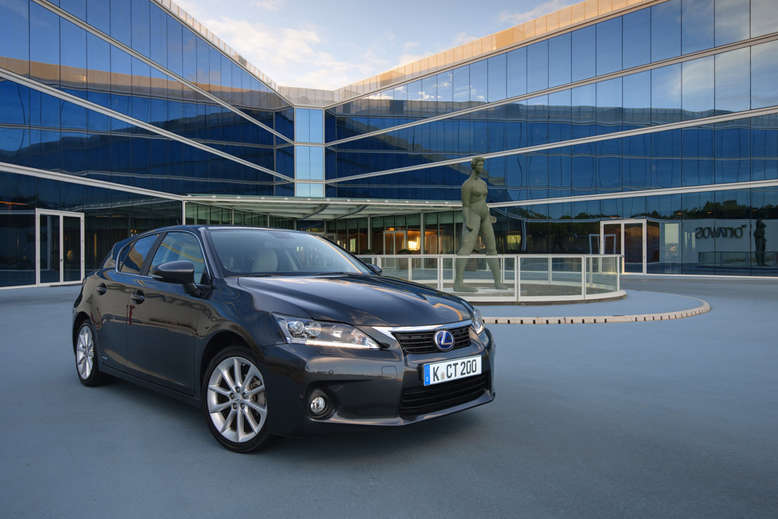 Lexus CT 200h, 2011, Foto: Lexus