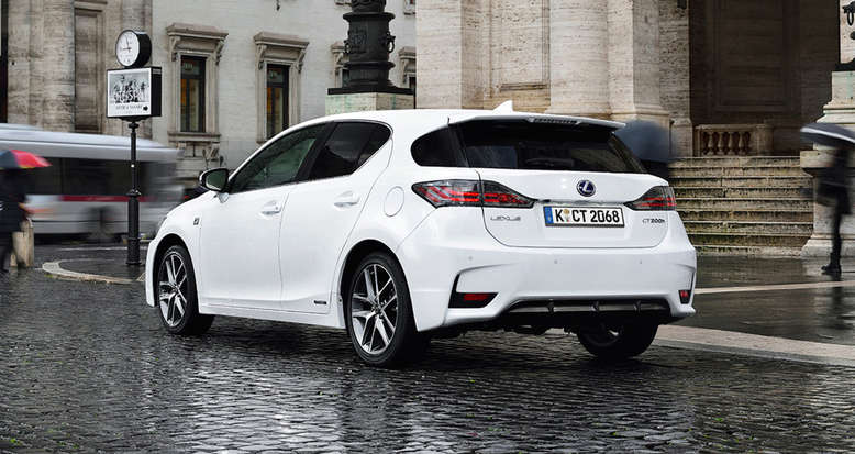 Lexus CT 200h, Heckansicht, 2014, Foto: Lexus