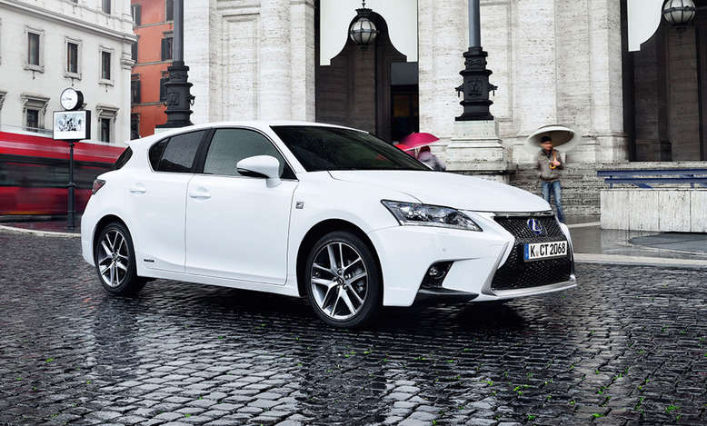 Lexus CT 200h, Seitenansicht, 2014, Foto: Lexus