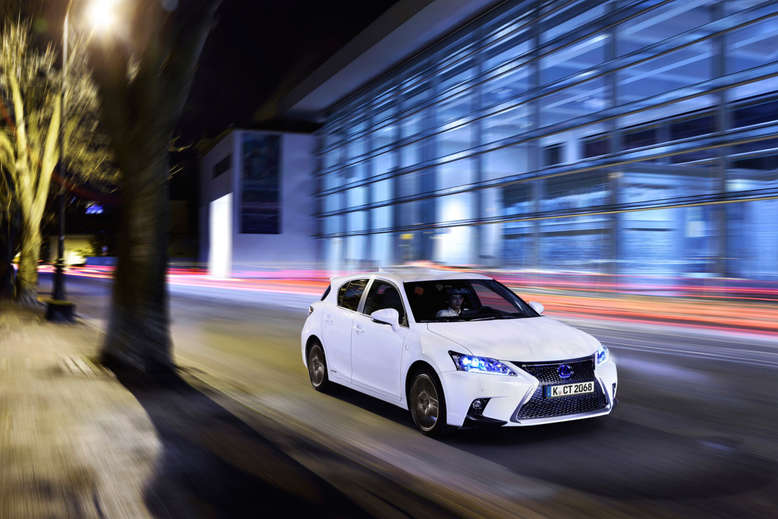 Lexus CT 200h, Frontansicht, 2014, Foto: Lexus