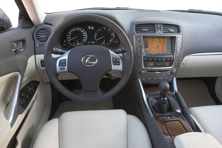 Lexus IS 200d, Innenansicht, Cockpit, 2010, Foto: Lexus