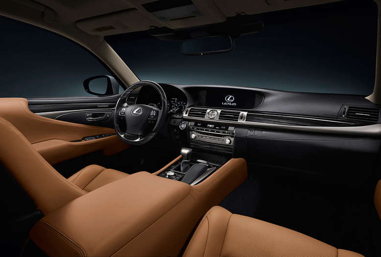 Lexus LS 460, Innenansicht, Cockpit, 2013, Foto: Lexus