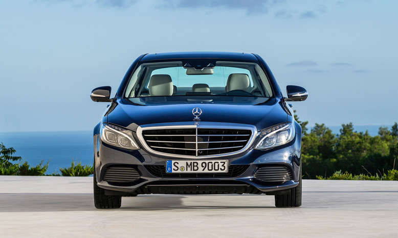 Mercedes C-Klasse C 300 BlueTEC HYBRID, Frontansicht, 2014, Foto: Daimler AG