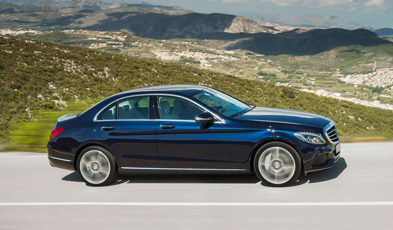 Mercedes C-Klasse C 300 BlueTEC HYBRID, Seitenansicht, 2014, Foto: Daimler AG