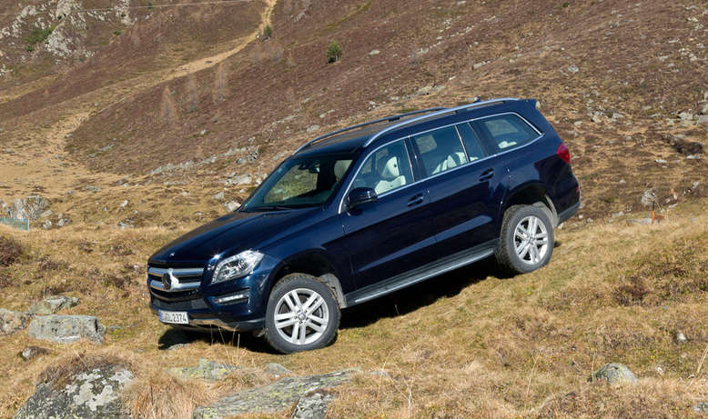 Mercedes GL-Klasse, GL 500 4MATIC, Seitenansicht, 2013, Foto: Daimler AG