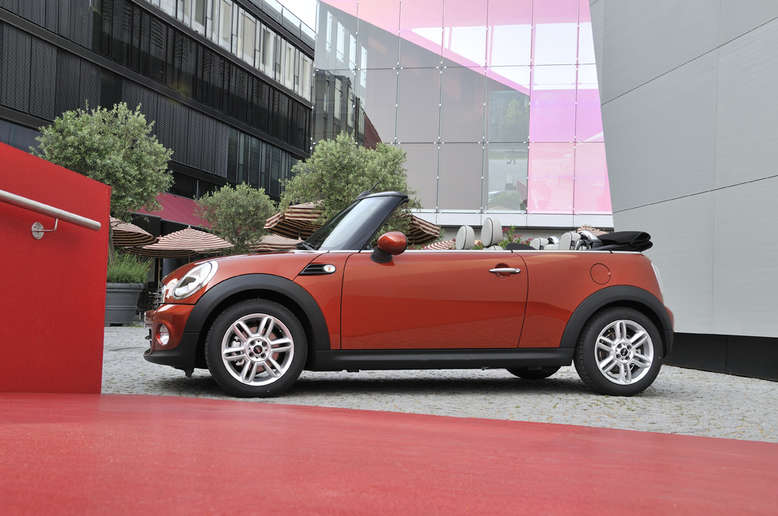 Mini Cooper D Cabrio, 2010, Foto: © BMW AG