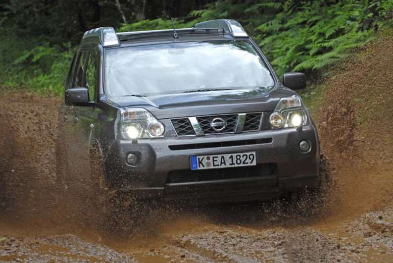 Nissan X-Trail im Geländeeinsazt, Foto: Nissan