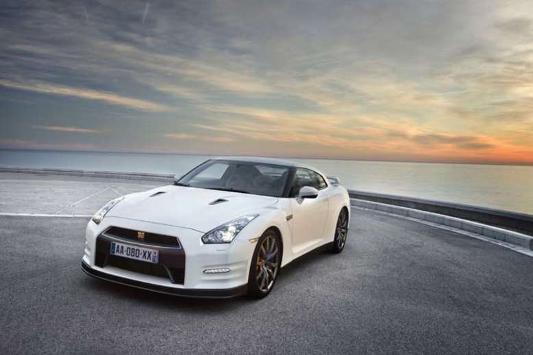 Nissan GT-R, 2010, Foto: Nissan