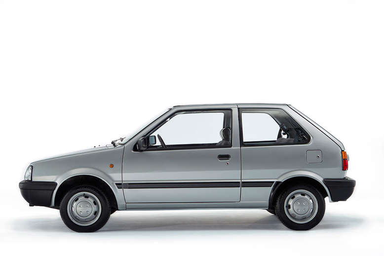 Nissan Micra, Seitenansicht, 1982, Foto: Nissan