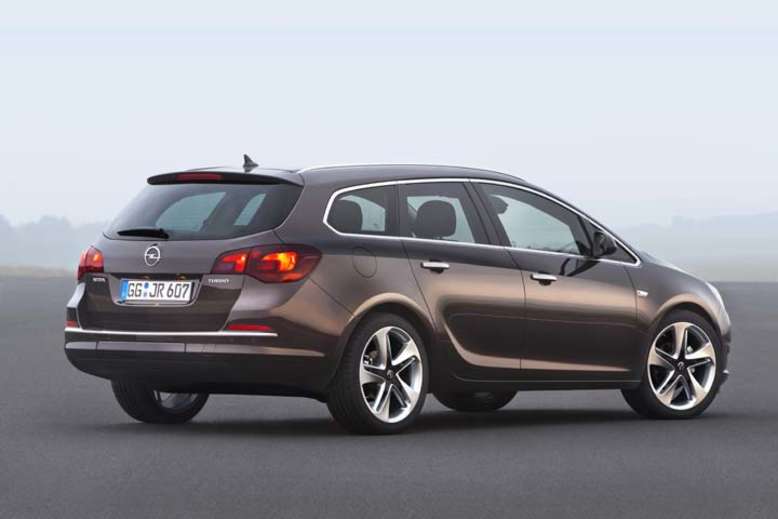 Astra Sports Tourer, 2012, Foto: © GM Company