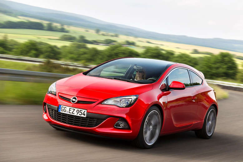 Opel Astra BiTurbo, 2012, Foto: Opel