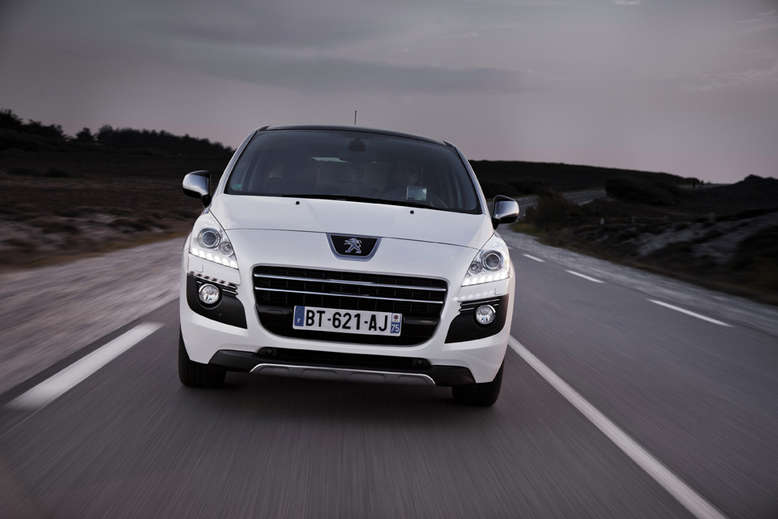 Peugeot 3008 Hybrid4, 2011, Foto: © Copyright Peugeot Deutschland GmbH