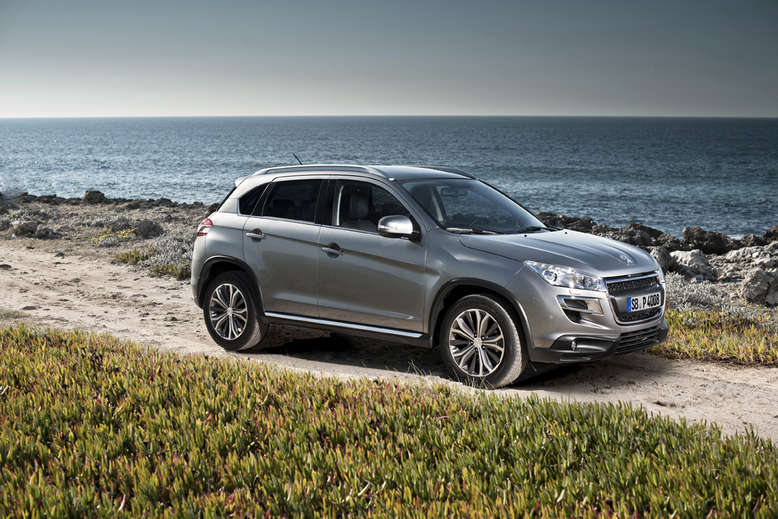 Peugeot 4008, 2012, Foto: © Copyright Peugeot Deutschland GmbH