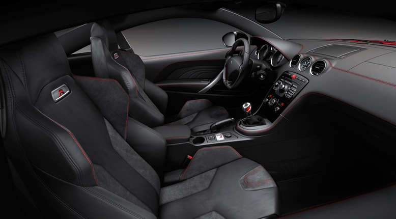 Peugeot RCZ R, Innenansicht, Cockpit, 2013, Foto: Peugeot