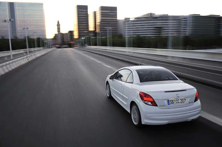 Peugeot  207 CC, 2009, Foto: Peugeot