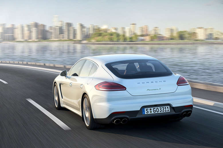 Porsche Panamera S E-Hybrid, Heckansicht, 2013, Foto: Porsche