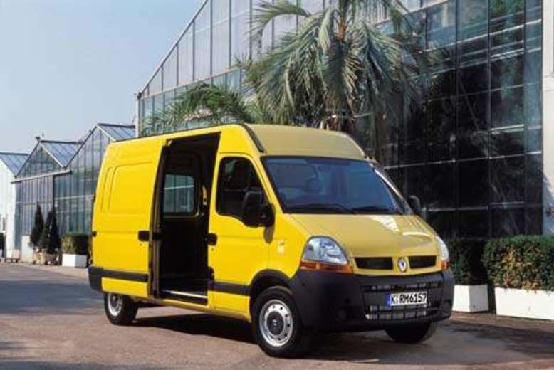 Renault Master, geöffnete Seitentür, Foto: Renault