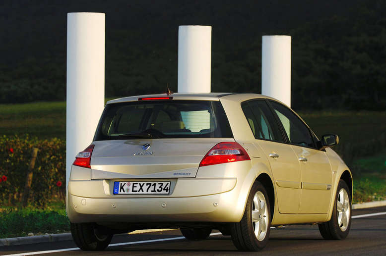 Renault Mégane, 5-Türer, Heckansicht, 2006, Foto: Renault