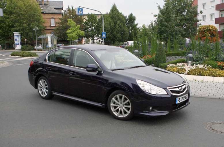 Subaru Legacy, Stufenheck-Limousine, 2009, Foto: Subaru