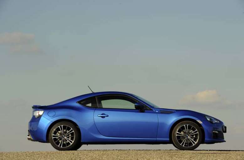 Subaru BRZ, Seitenansicht, viersitziges Sportcoupé, 2012, Foto: Subaru