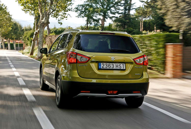 Suzuki SX4 S-Cross, Heckansicht, 2014, Foto: Suzuki