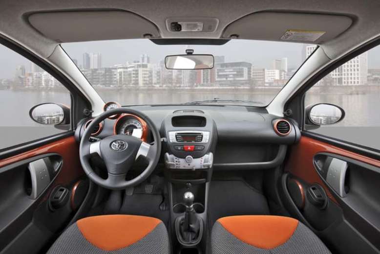 Toyota Aygo, Innenraum / Cockpit, 2012, Foto: Toyota