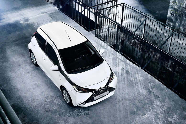 Toyota Aygo, Frontansicht, Draufsicht, 2014, Foto: Toyota