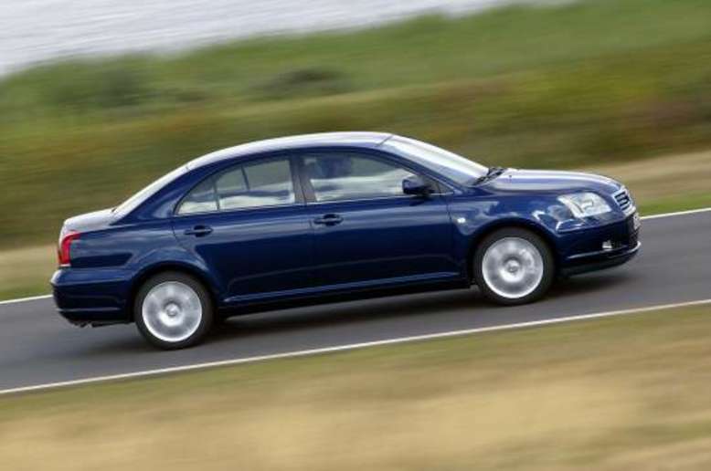 Toyota Avensis, Seitenansicht, 2008, Foto: Toyota