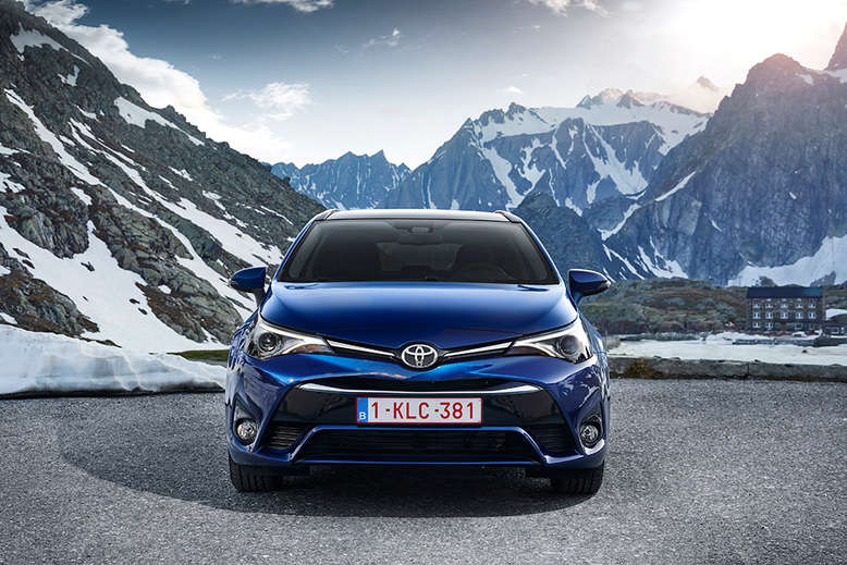 Toyota Avensis Kombi, Frontansicht, 2015, Foto: Toyota