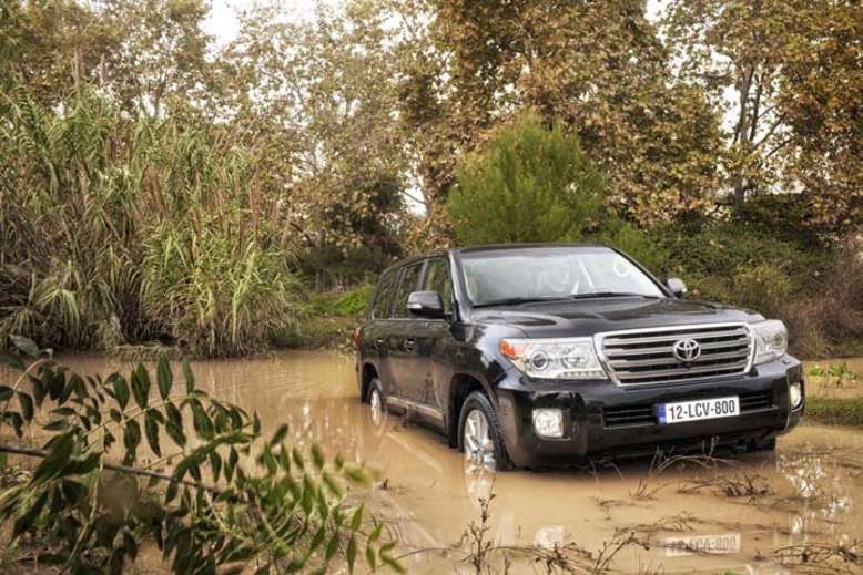 Toyota Land Cruiser V8, 2012, Foto: Toyota