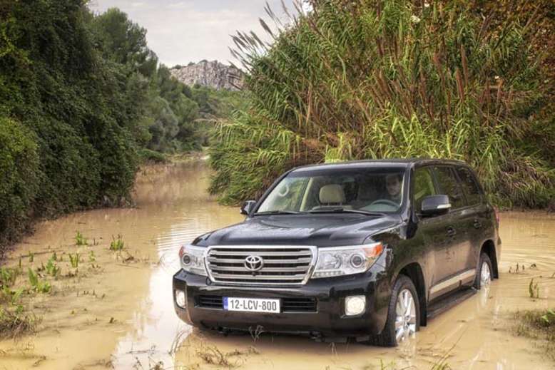 Toyota Land Cruiser V8, 2012, Foto: Toyota