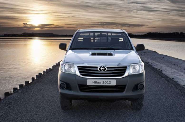 Toyota Hilux, Pick-up, Front, 2012, Foto: Toyota